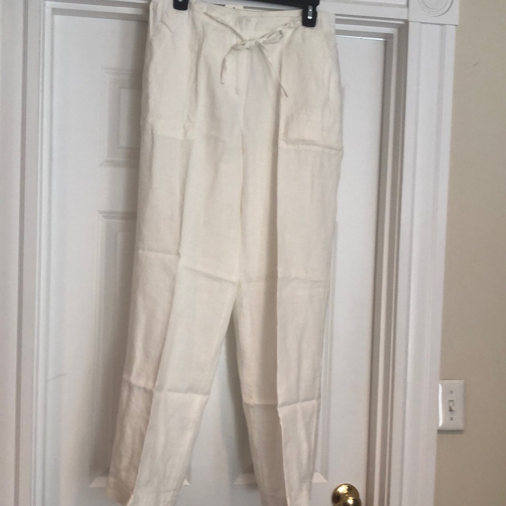 Women’s J. Jill white summer pants with front zipper and tie waist